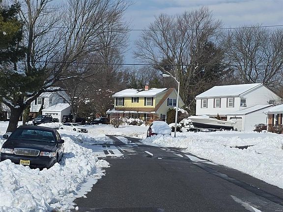 5th image of 8 Marblestone Ln
