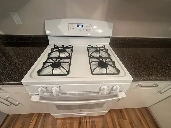 14746 59th Ave #1A — Photo 3