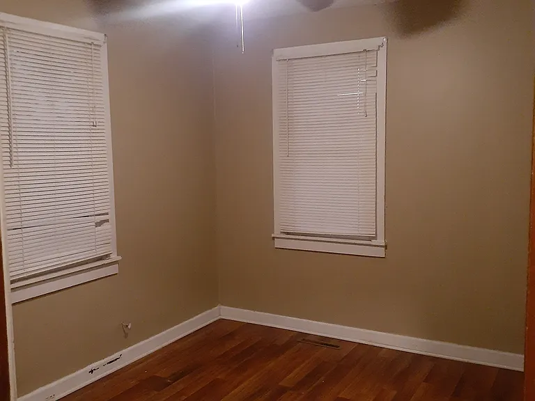 Bedroom (2)