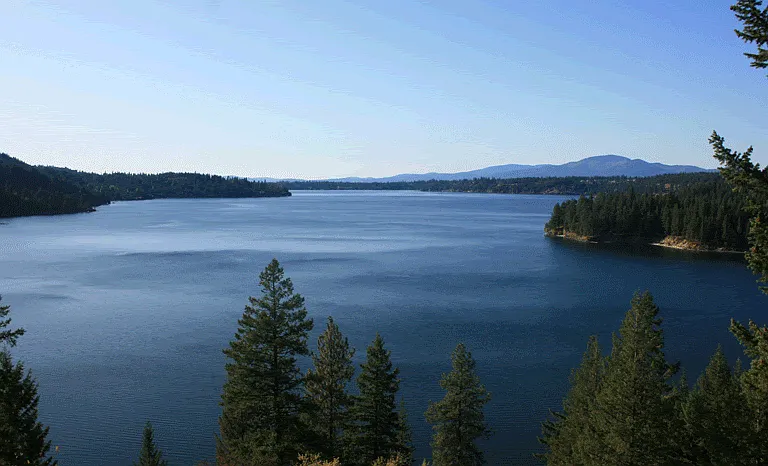 6487 E Hayden Lake Rd — Photo 2
