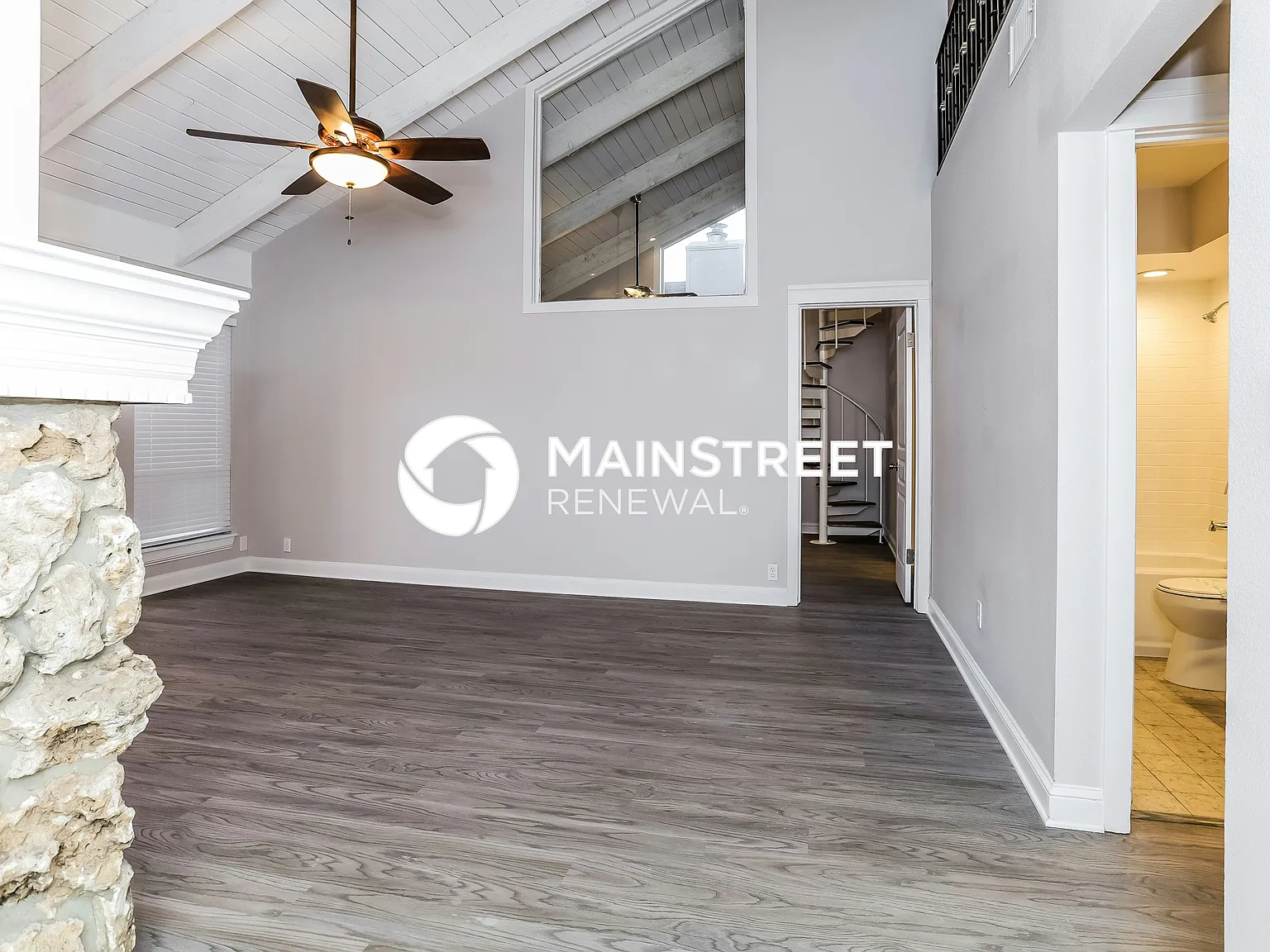213 Pheasant Run Ct — Photo 4