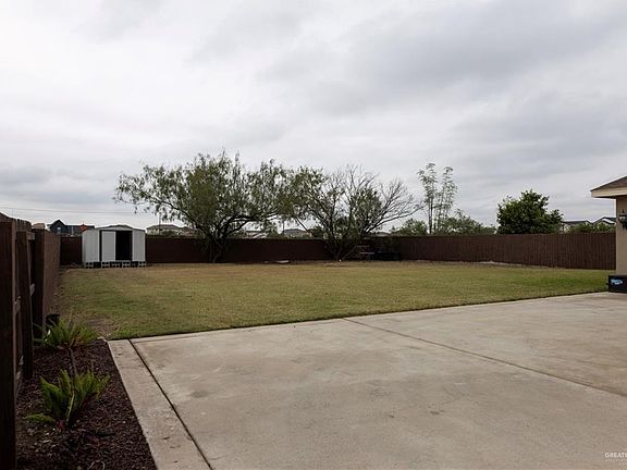 5th image of 2617 Maria Luiza Dr
