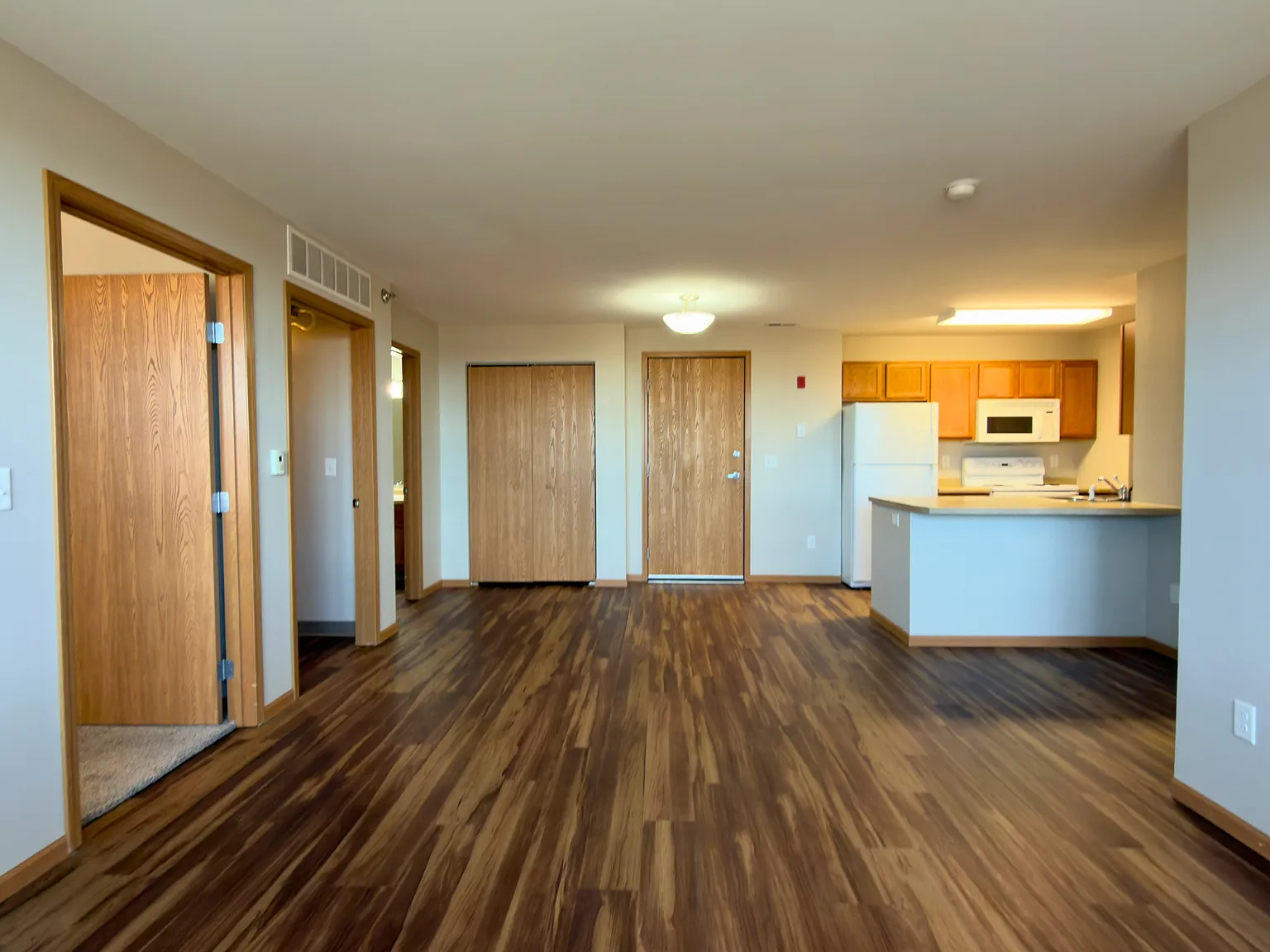 Library Square 55+ Apartments — Photo 2