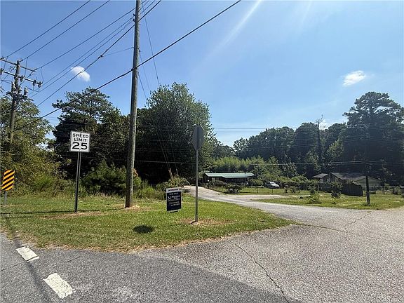 5th image of 5855 Old Gordon Rd