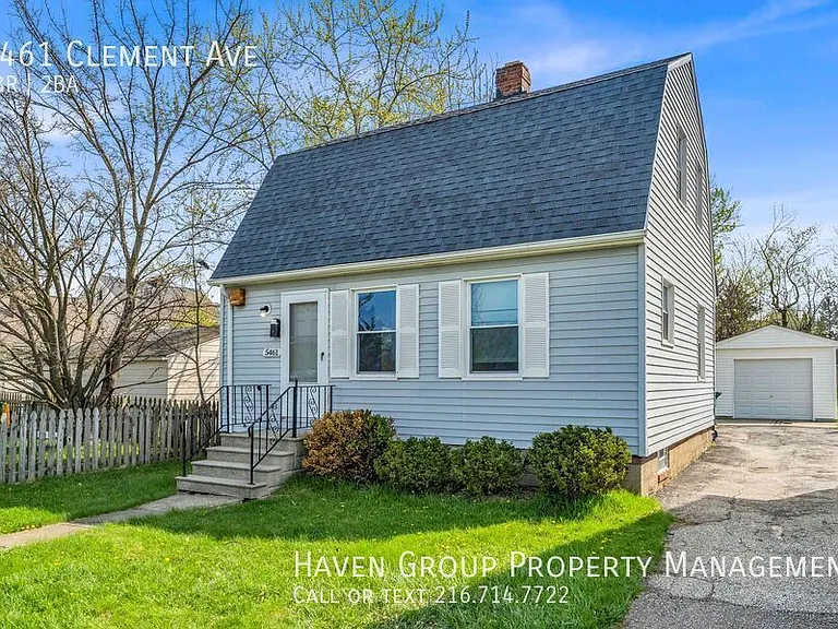 5461 Clement Ave — Photo 2