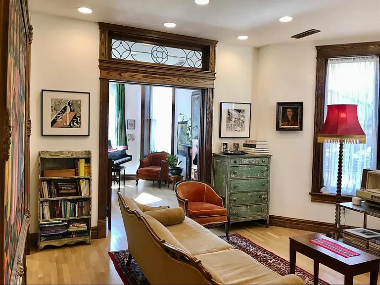 1845 N Wilmot Ave #1 — Photo 1