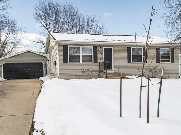 5117 20th Avenue Ln NW, Rochester, MN 55901