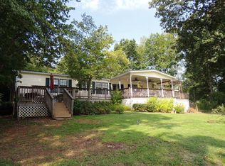 109 Twisting Hill Ln, Eatonton, GA 31024