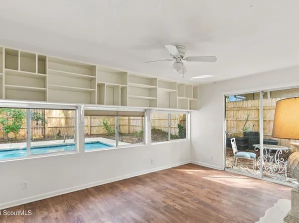 236 Broadway St, Saint Simons Island, GA 31522