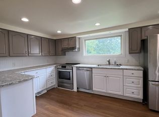 402 Jefferson Ave #B, Downingtown, PA 19335