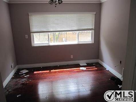 3rd image of 17532 Melville Pl