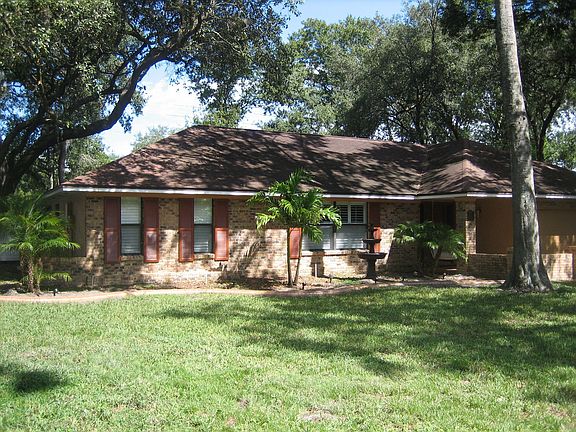 Front View of Home