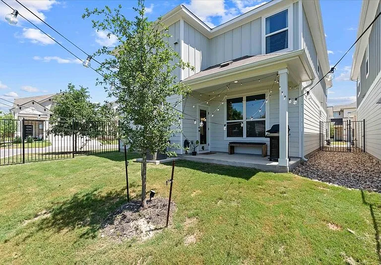 9800 Milton Albert Way — Photo 40