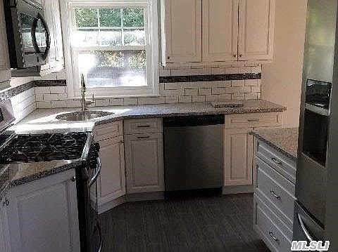 3rd image of 40 Driscoll Ave