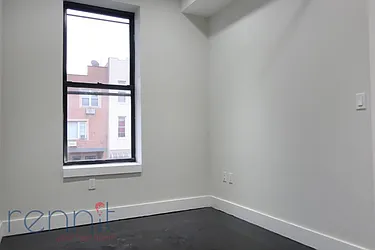 Rented by Rennit Inc.