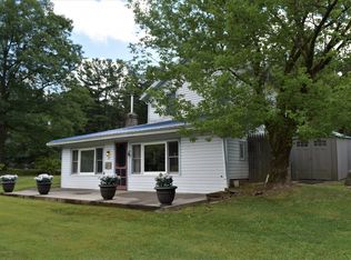 27 Lake Dr, Ashland, PA 17921