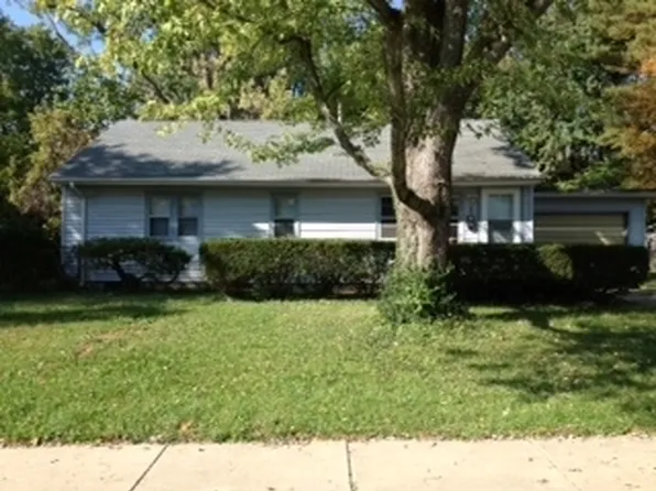 405 N Hillsdale Dr, Bloomington, IN 47408