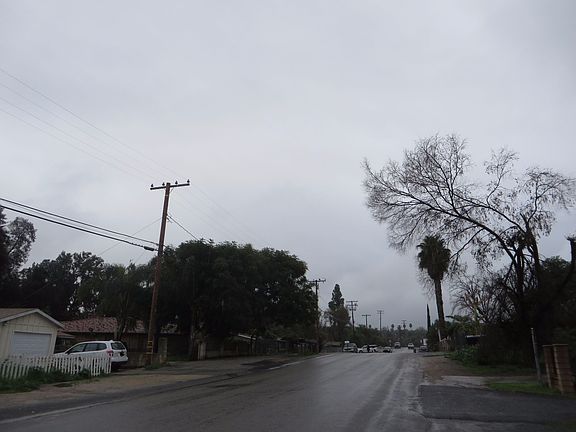 4th image of 19390 Envoy Ave