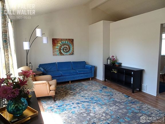2nd image of 602 Olive Ln
