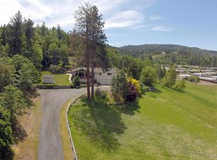 3835 S Stage Rd, Medford, OR 97501