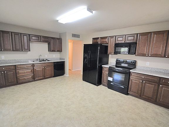 4th image of 3228 W Corrine Dr