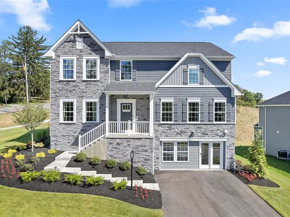 Raphael Ct, Imperial, PA 15126