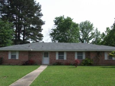 137 Pinecrest Dr, Monticello, AR, 71655