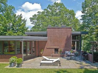 60 Rockledge Rd, Bronxville, NY 10708