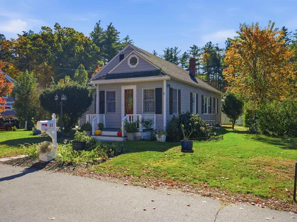 11 Davis Park, Plaistow, NH 03865
