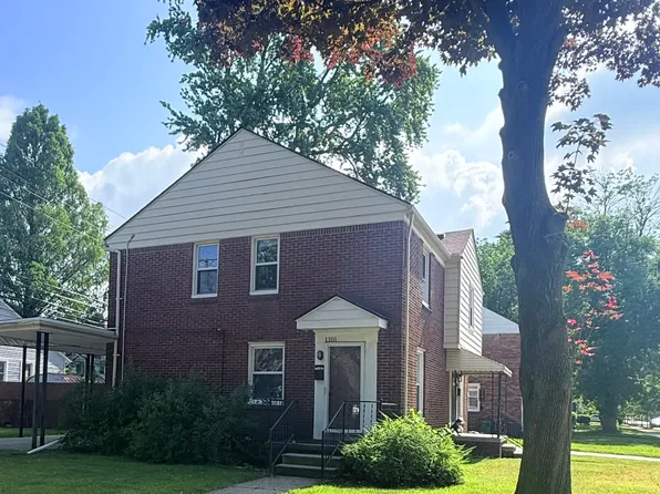 1101 E 4th St, Royal Oak, MI 48067