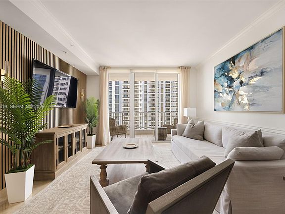 2nd image of 801 Brickell Key Blvd APT 2008