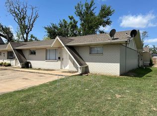 514 N 8th St #4, Rogers, AR 72756