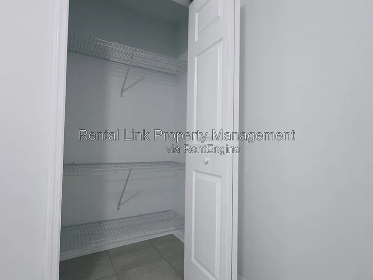 4867 30th St SW — Photo 26