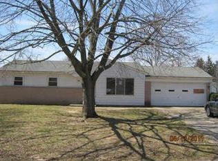 3745 Oakview Rd, Waterford, MI 48329