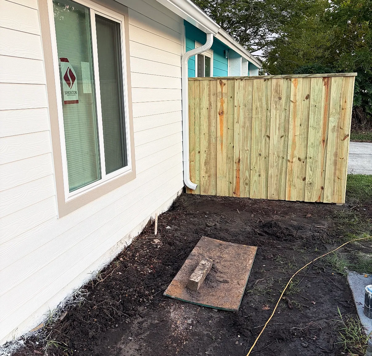 3 bed, 1328 sqft, $2,950 — Photo 2