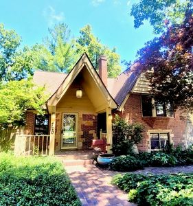 720 S New St, Champaign, IL, 61820