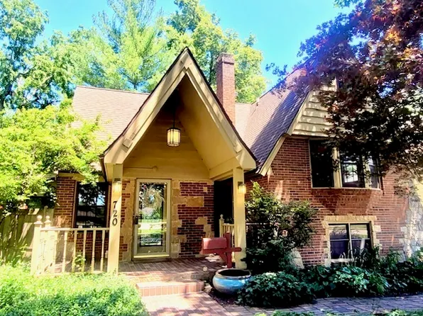 720 S New St, Champaign, IL 61820