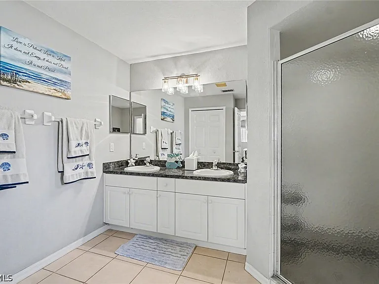 2727 SW 2nd Ct — Photo 13