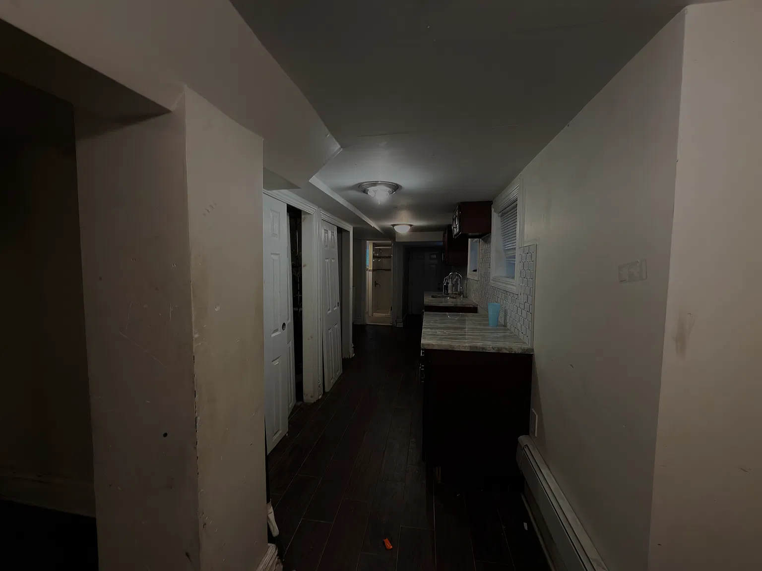 3 bed, 1000 sqft, $1,800 — Photo 3
