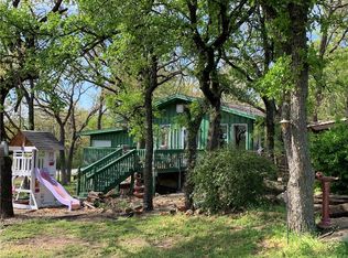 628 Segundo Dr, Runaway Bay, TX 76426