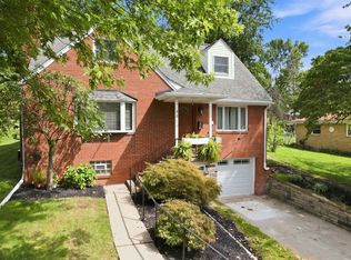 2312 Casswell Dr, Bethel Park, PA 15102