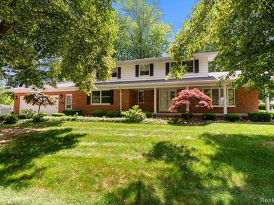 5505 Dolphin St, East China, MI, 48054