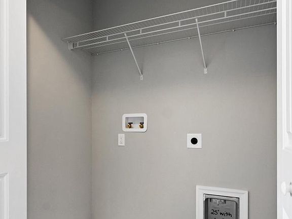 3rd image of 12431 Jackson Ave #13