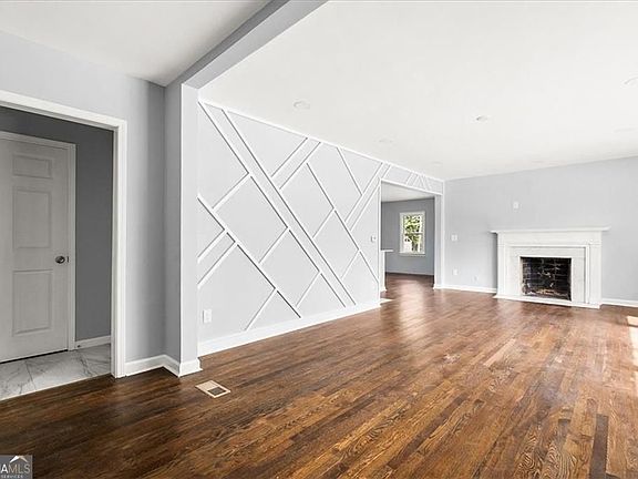 5th image of 2763 Baker Ridge Dr NW