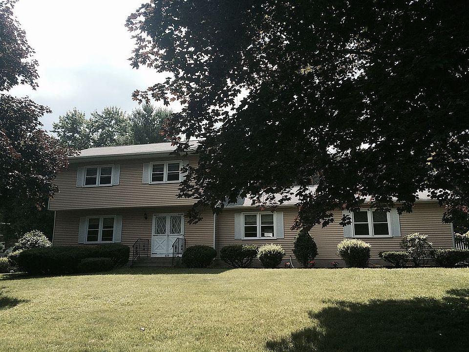 1st image of 809 Westmoreland Dr