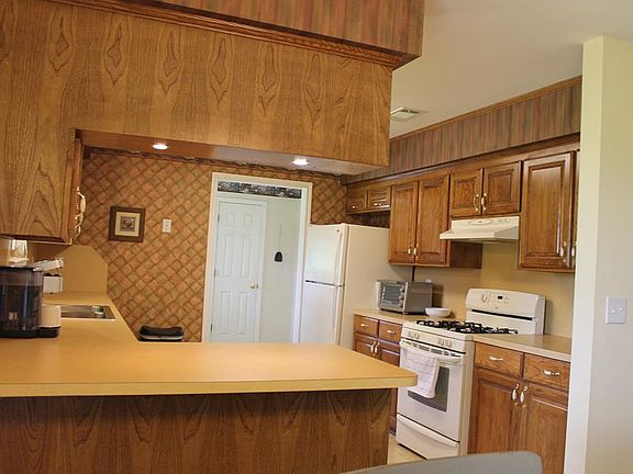 4th image of 1331 County Road 2712