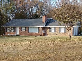 6776 Cemetery Rd, Bowling Green, KY 42103