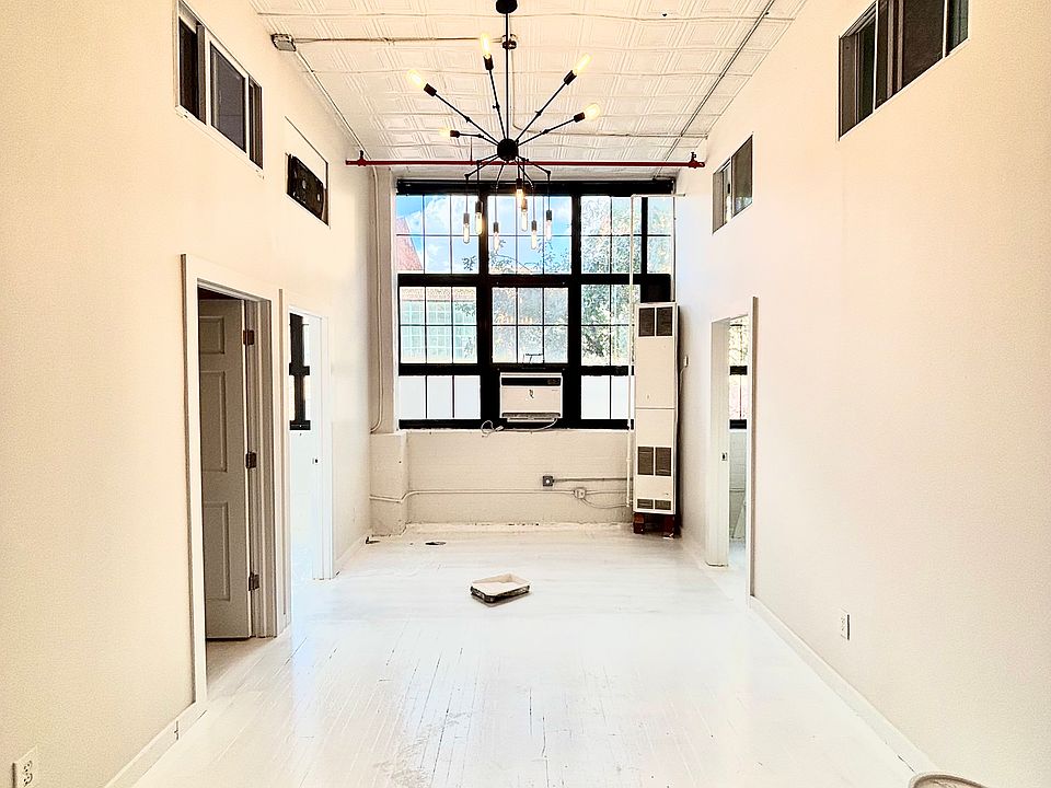 1st image of 248 McKibbin St #4D