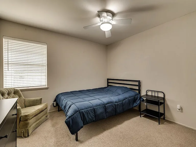 1623 Wisteria Way — Photo 14