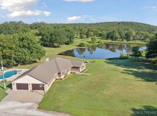 20319 Grayson Rd, Henryetta, OK 74437